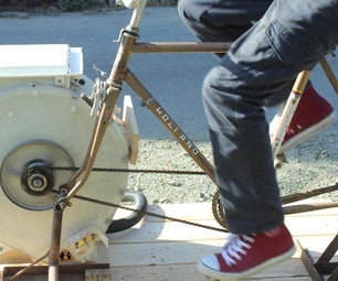 Make a Spin Dryer From a Discarded Washing Machine Drum,  an Abandoned Bicycle and a Pallet.