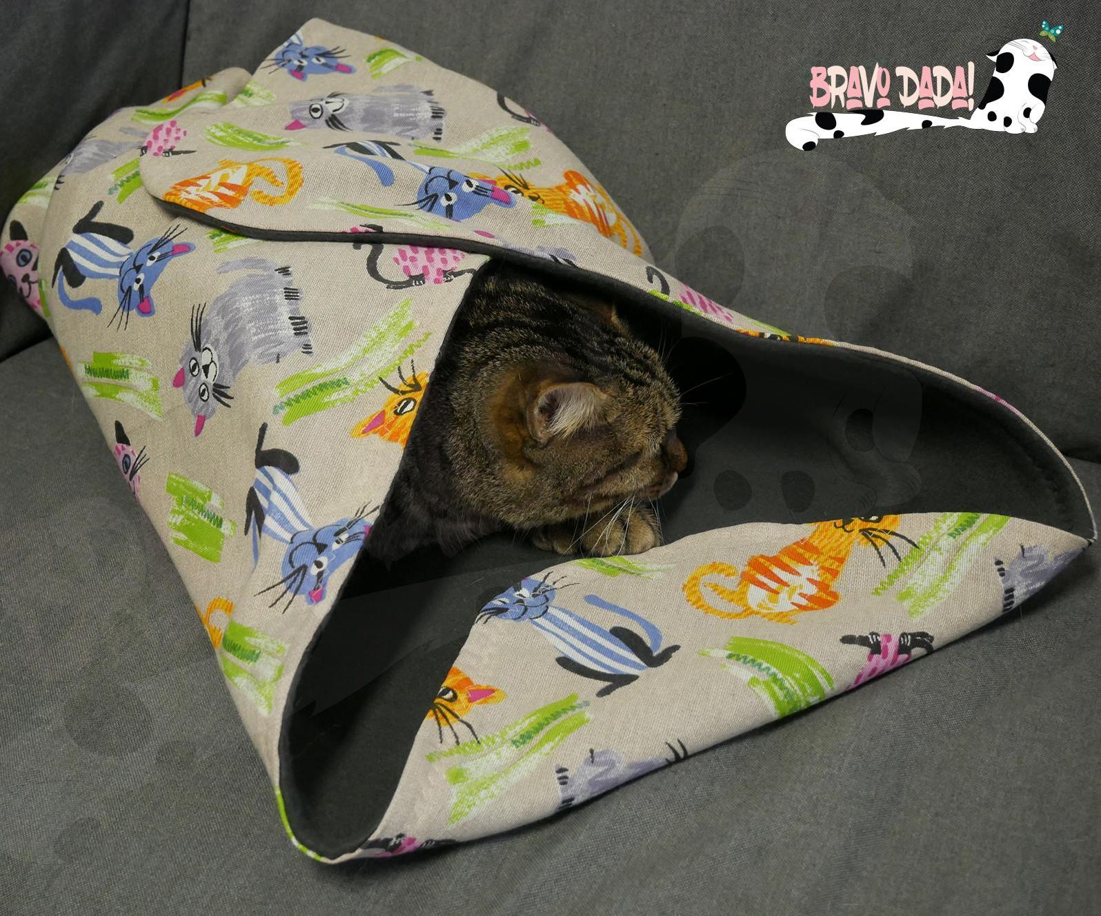 DIY How to Make a Pet Throw Blanket - Bravo Dada! Sewing Tutorial