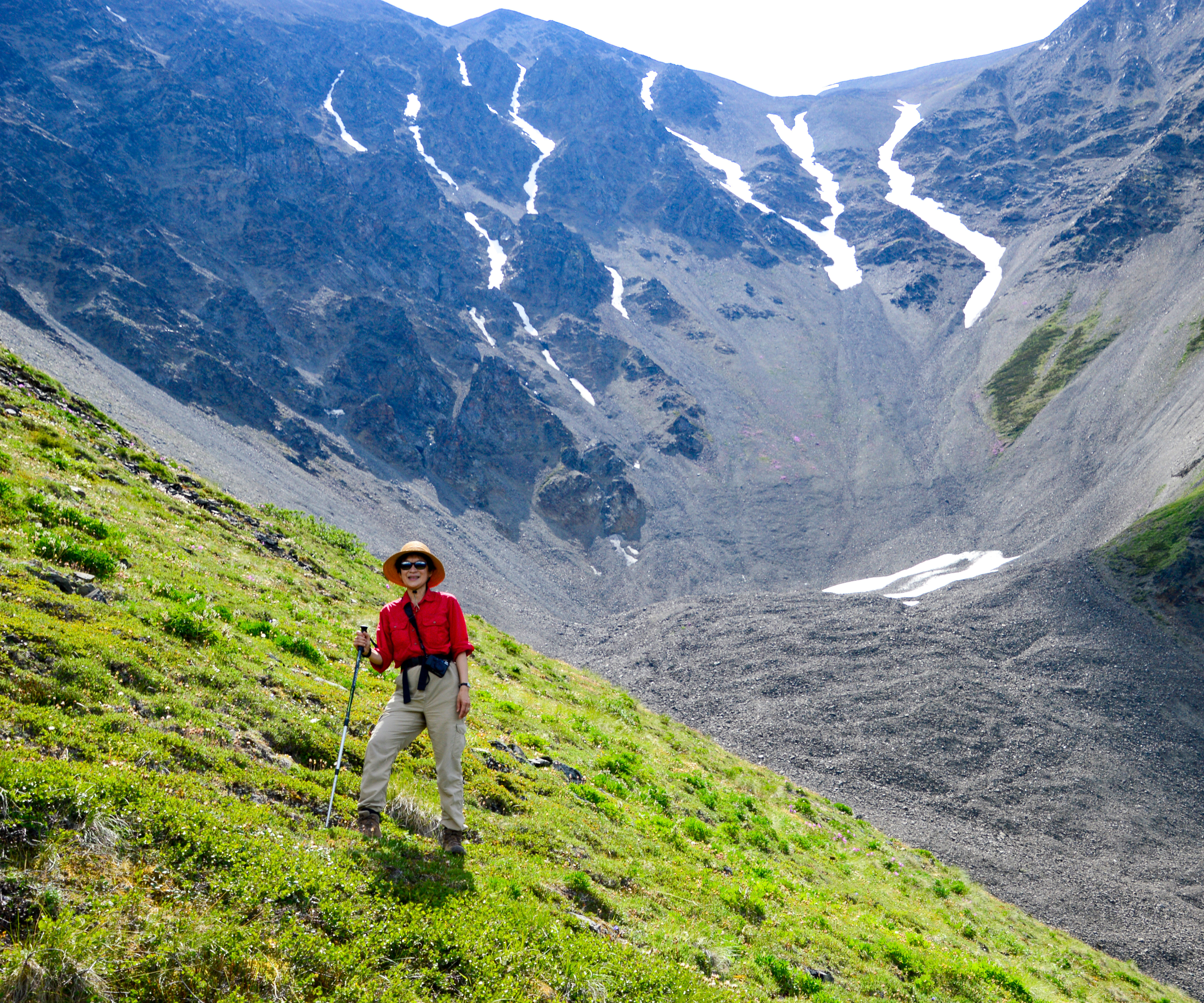 Hike Like a Pro With These 6 Tips