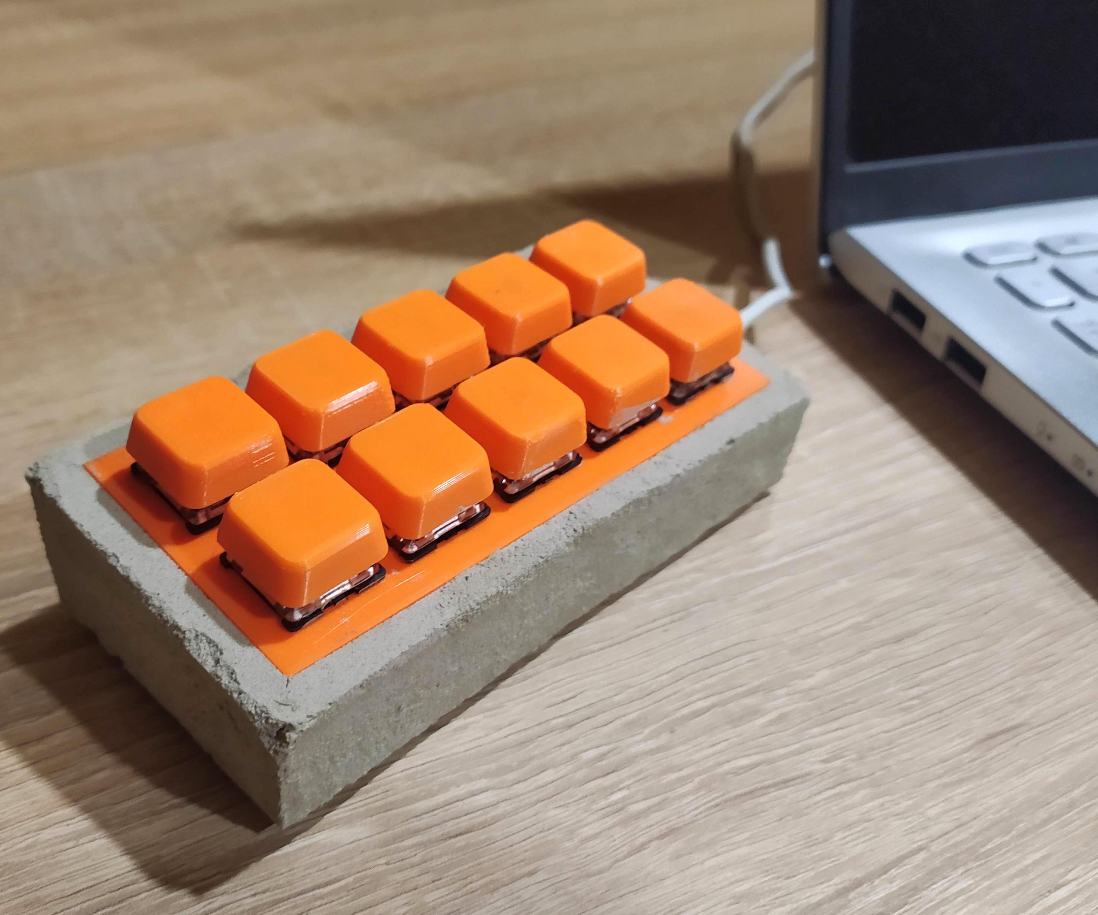 Concrete Stream Deck/Macro Keyboard