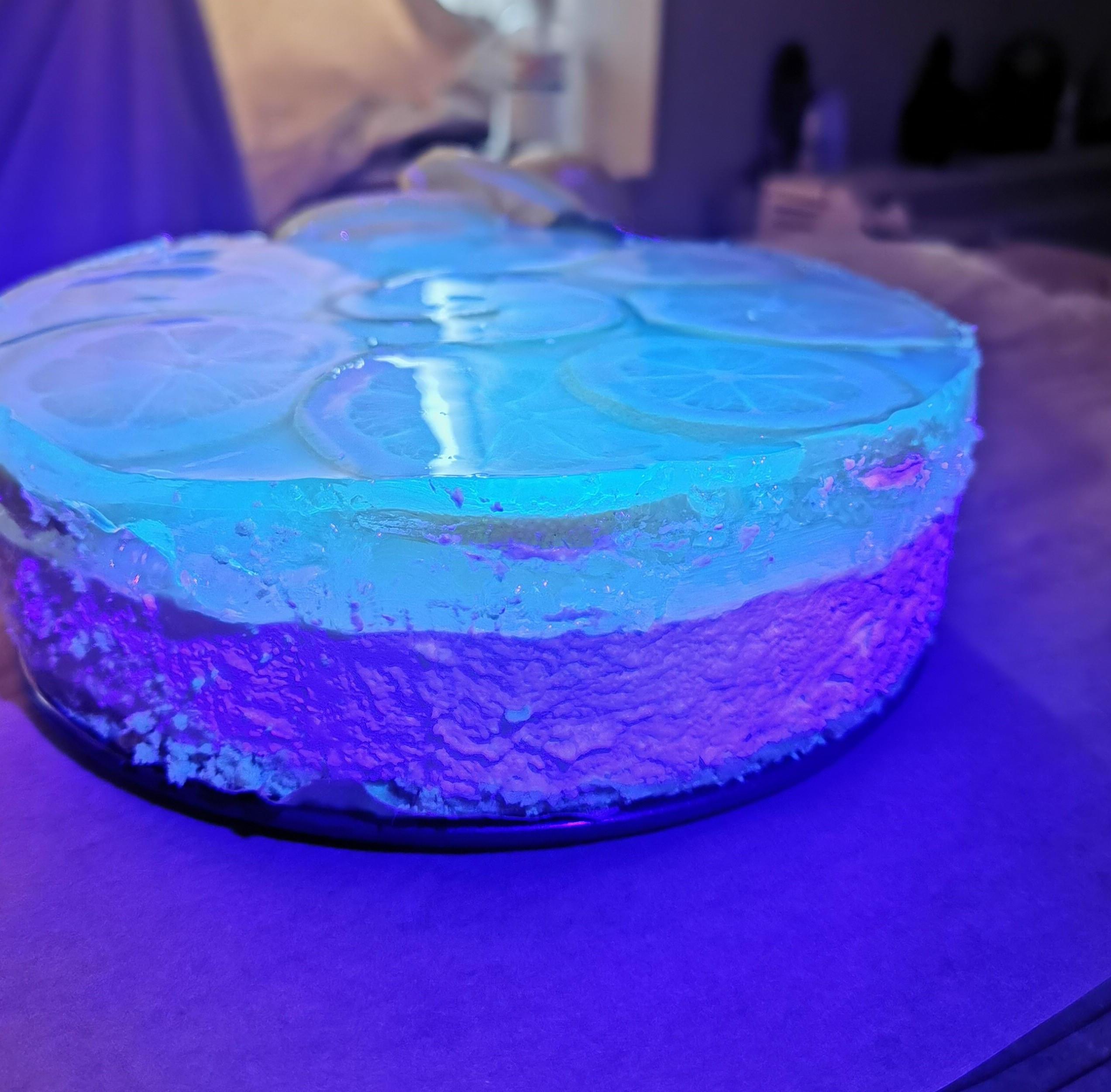 Glow`rious Cheesecake