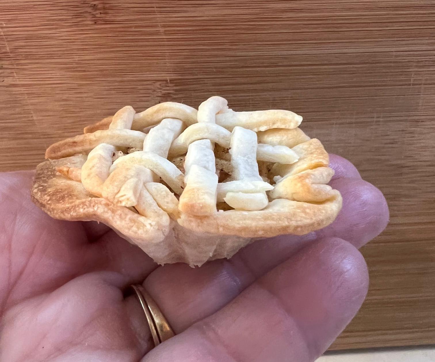 Mini Lattice Apple Pie